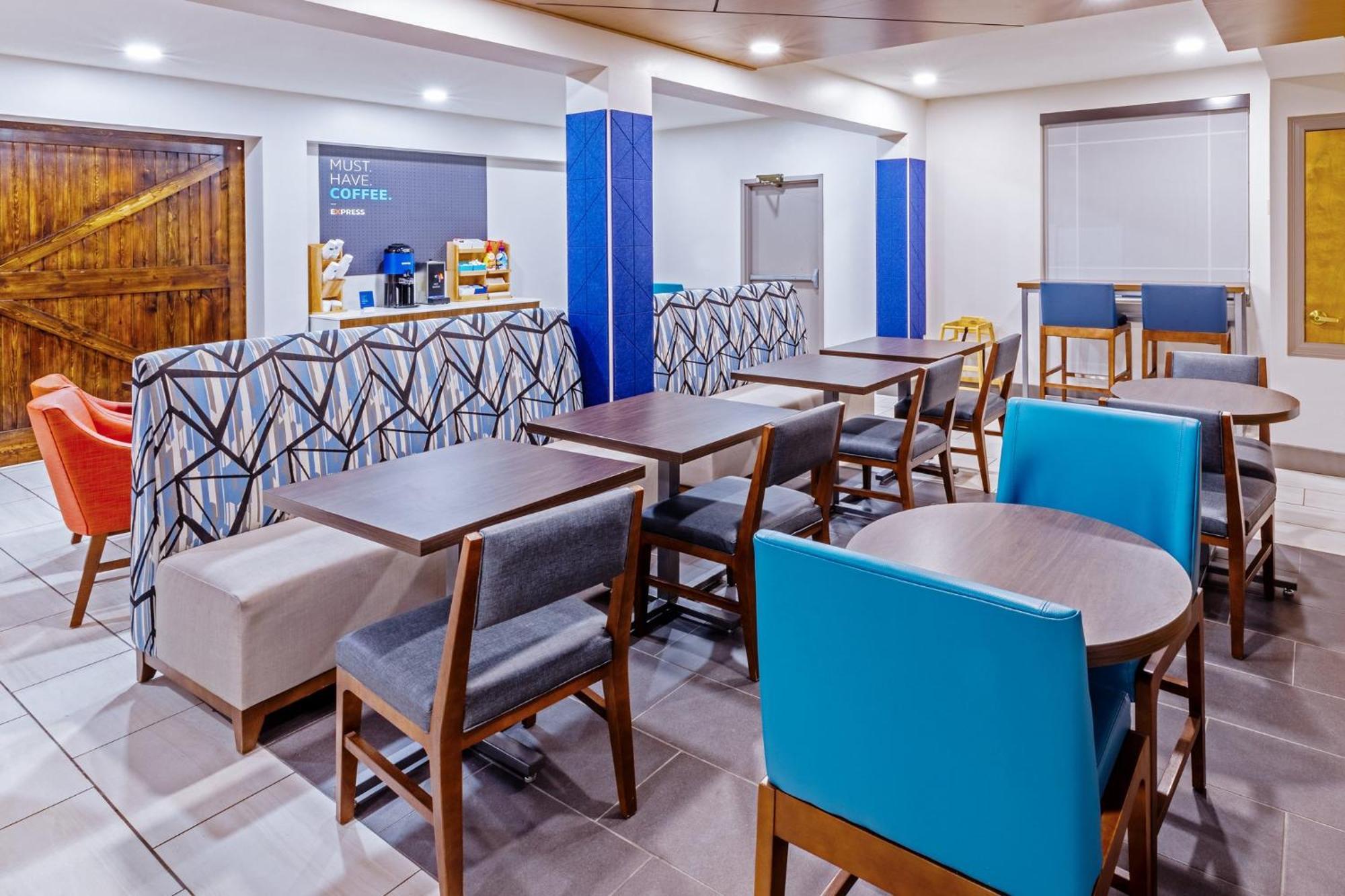 Holiday Inn Express Harvey-Marrero By Ihg Exterior foto