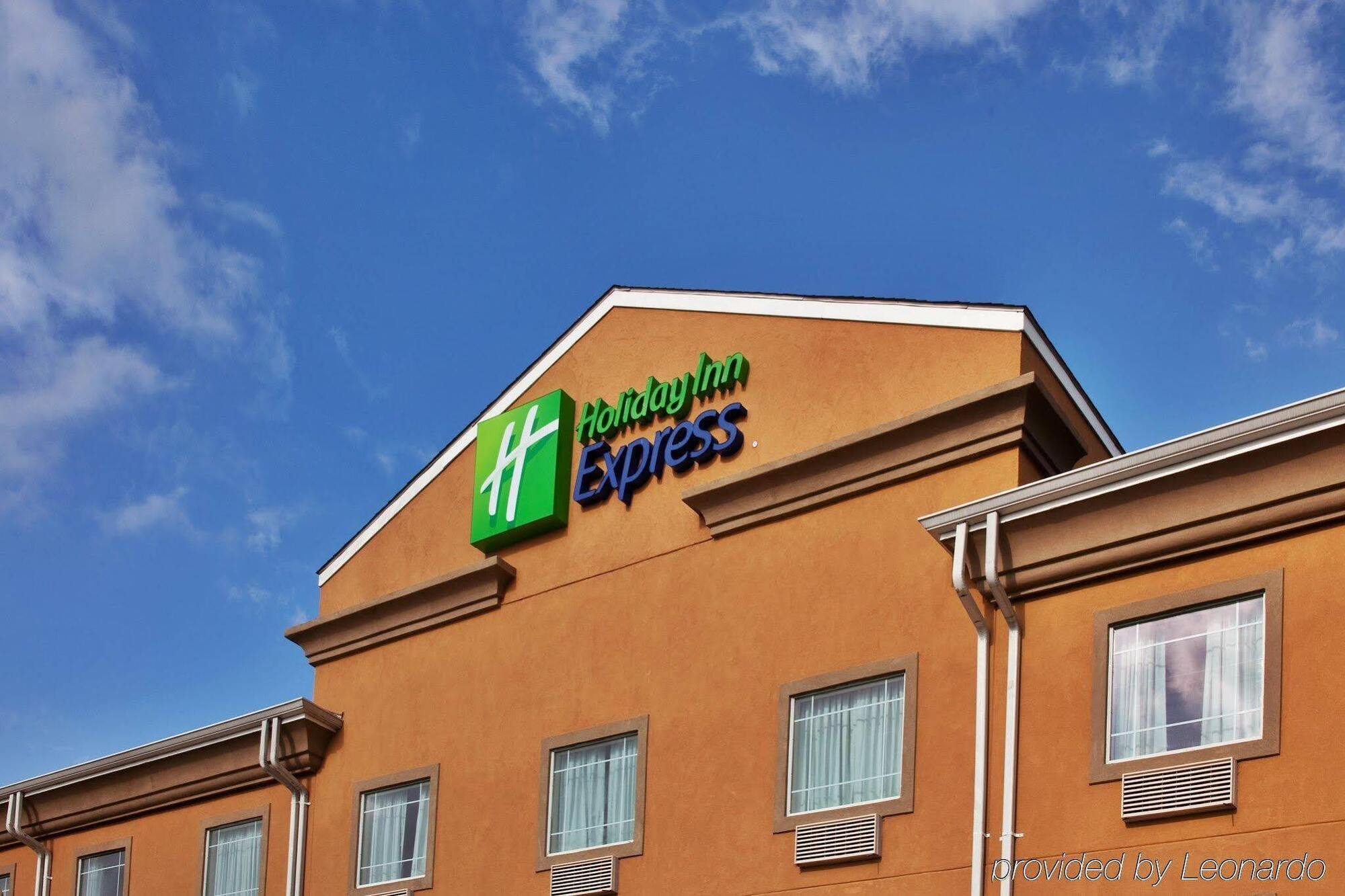 Holiday Inn Express Harvey-Marrero By Ihg Exterior foto